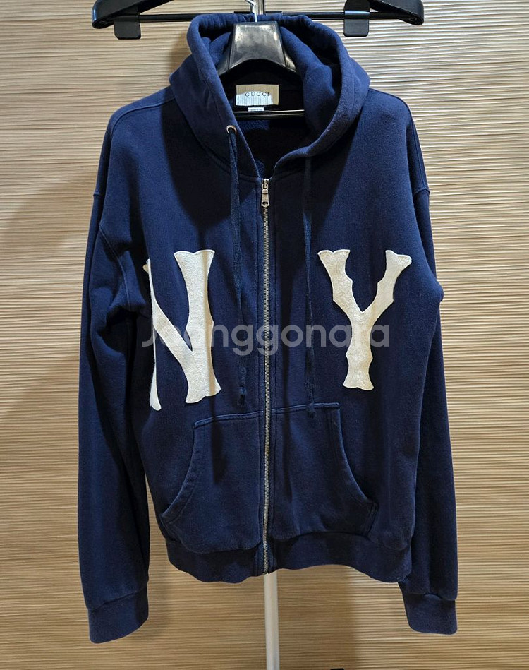 구찌 NY에디션 집업 후드 105 몽클레어,루이비통--1