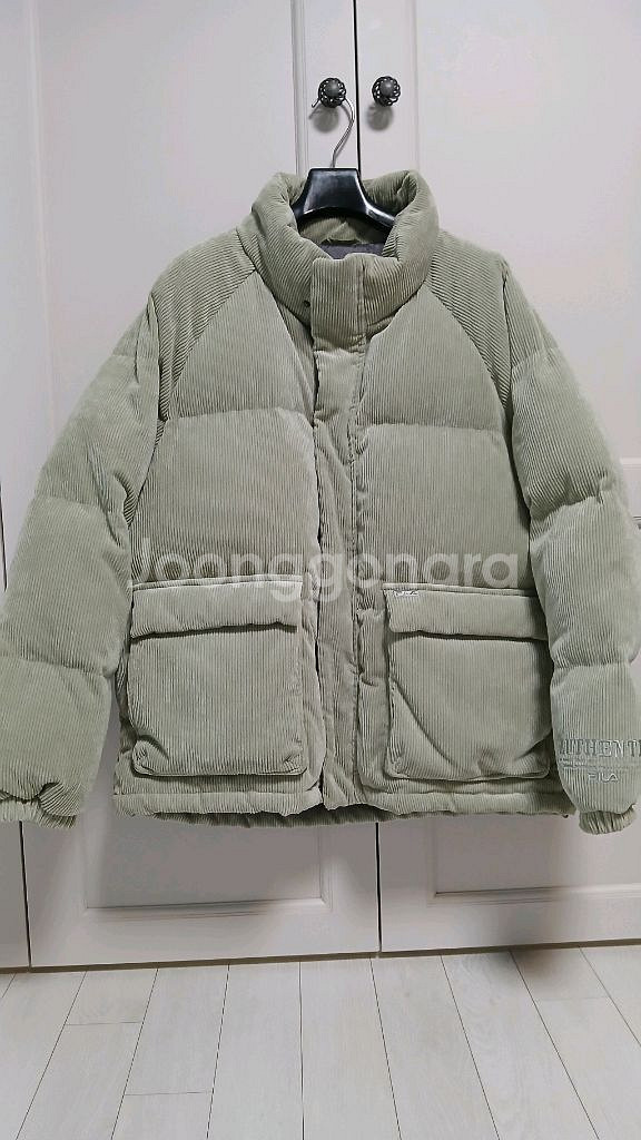 FILA 코듀로이 다운 패딩 자켓(새상품급)--0