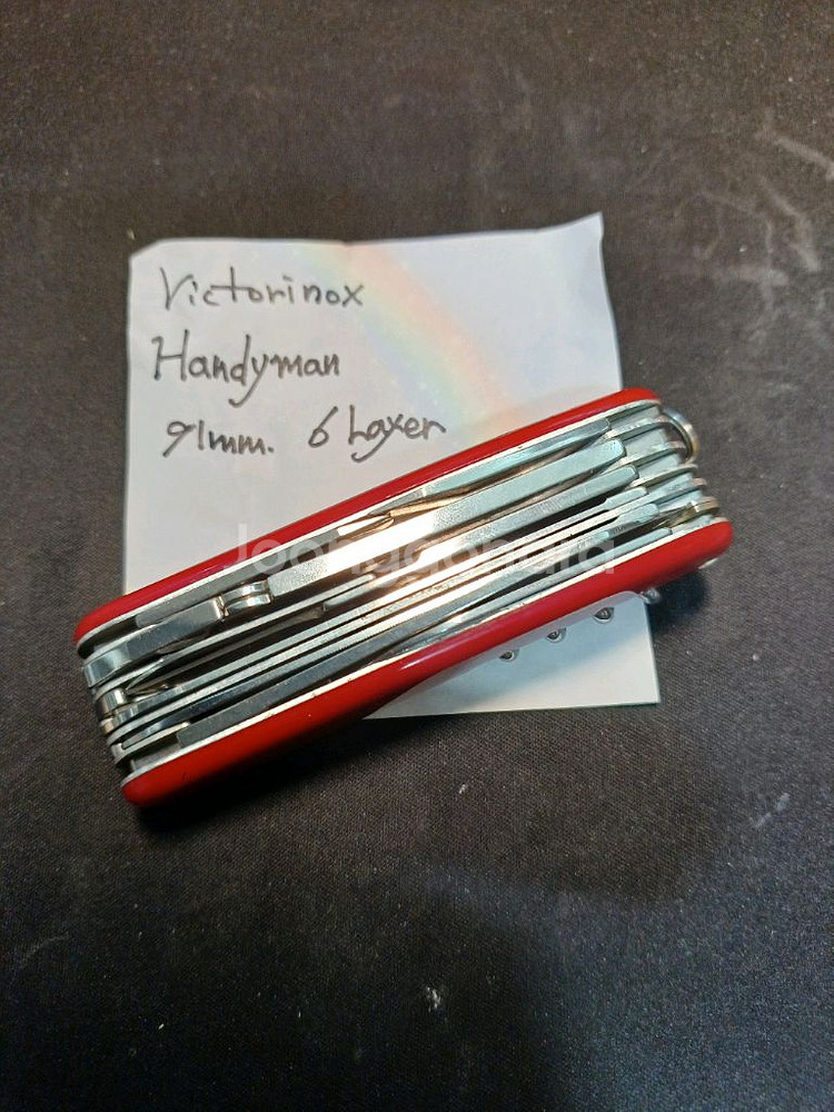빅토리녹스(SAK) 멀티툴 핸디맨--1