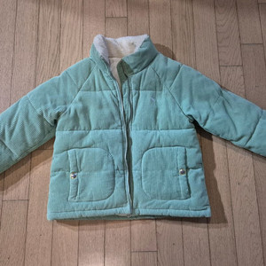 블루독 코듀로이 골덴 패딩 130사이즈 팝니다.