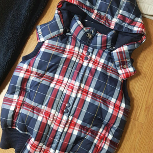 타미힐피거키즈 패딩조끼 140