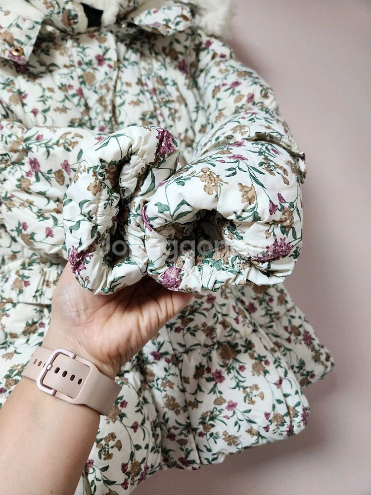 130사이즈 프리미즈 꽃무늬 하얀색 스키복 상의 자켓--6