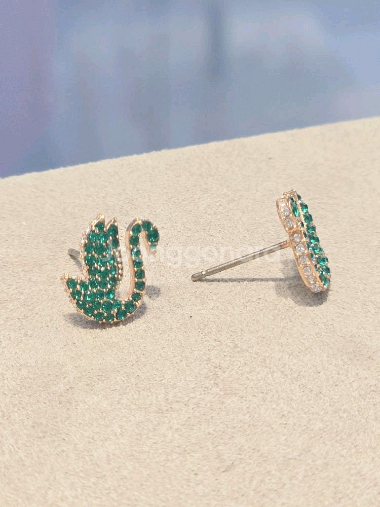 (새상품) 스와로브스키 그린 스완 귀걸이--5