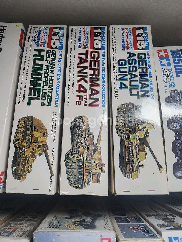 올드알씨 반다이 1/15 탱크 시리즈 팝니다.--0