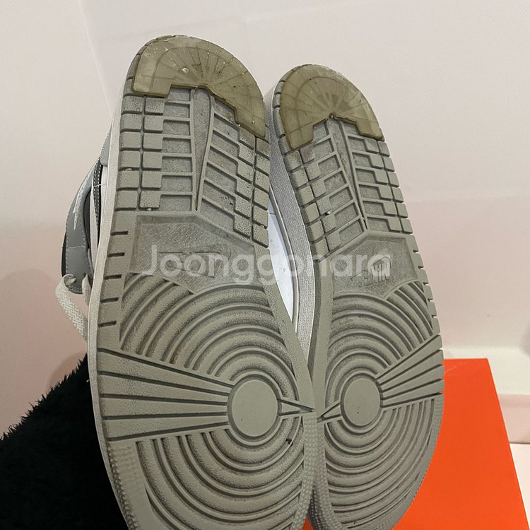 나이키 조던1 미드 라이트 스모크 그레이 275--2