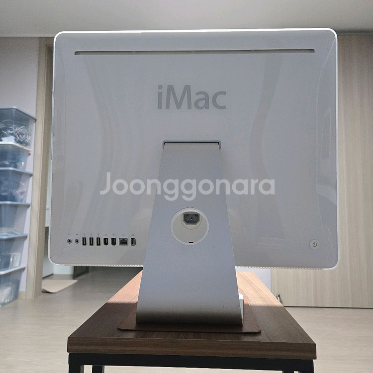 아이맥 G5 두부맥 20인치 판매합니다. win7 설치 되어있습니다.--1