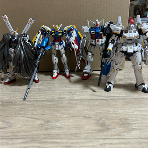 반다이 RG 4종 풀도색 팝니다