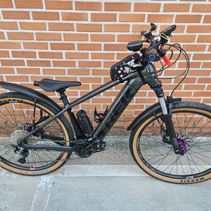 트렉 파워플라이 4 전기 자전거 팝니다