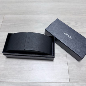 프라다 선글라스 SPR 65Z