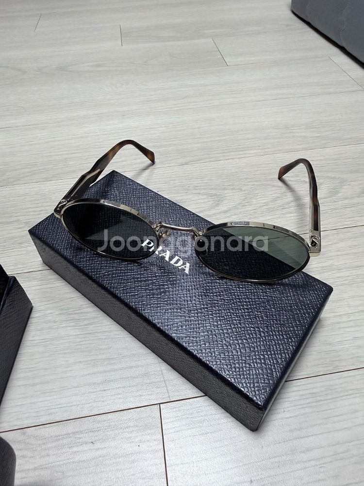 프라다 선글라스 SPR 65Z--1