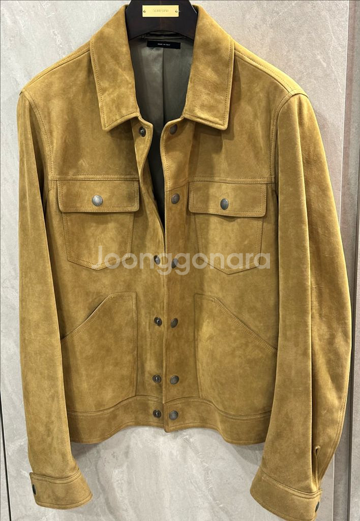 새상품 톰포드 스웨이드 자켓 TFL754 52사이즈--1