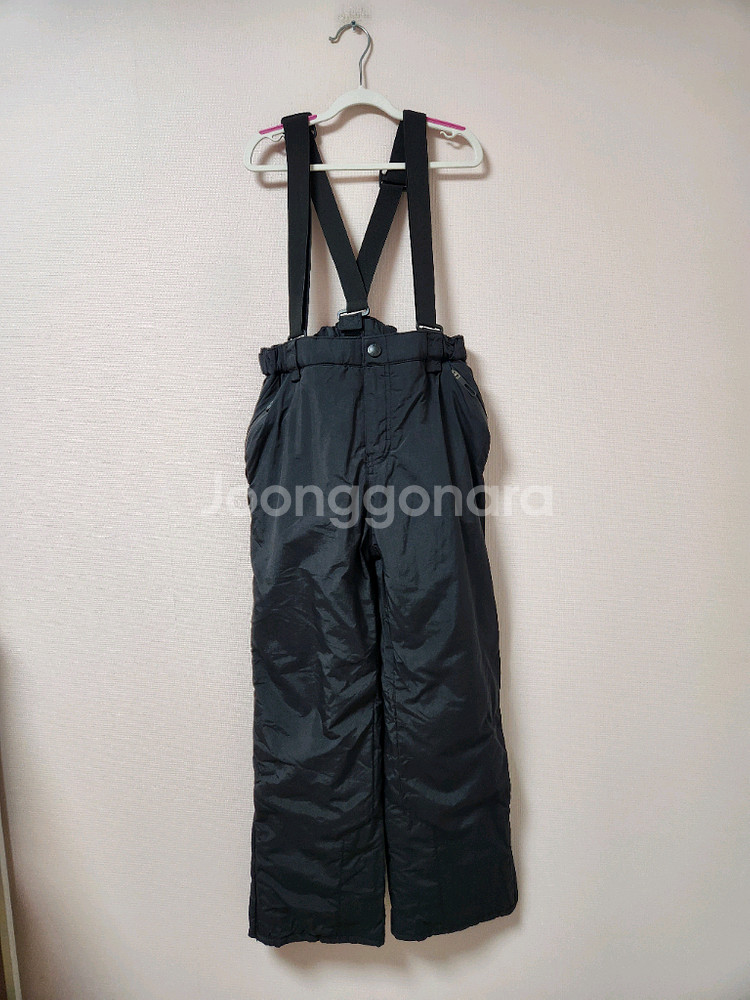 150사이즈 뱅크키즈 검정 검정멜빵 스키복 하의 바지--0