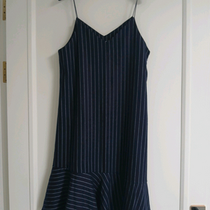 앳코너 뷔스티에 울 원피스 (새상품급)