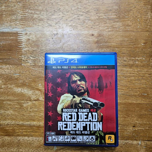 PS4 레드 데드 리뎀션