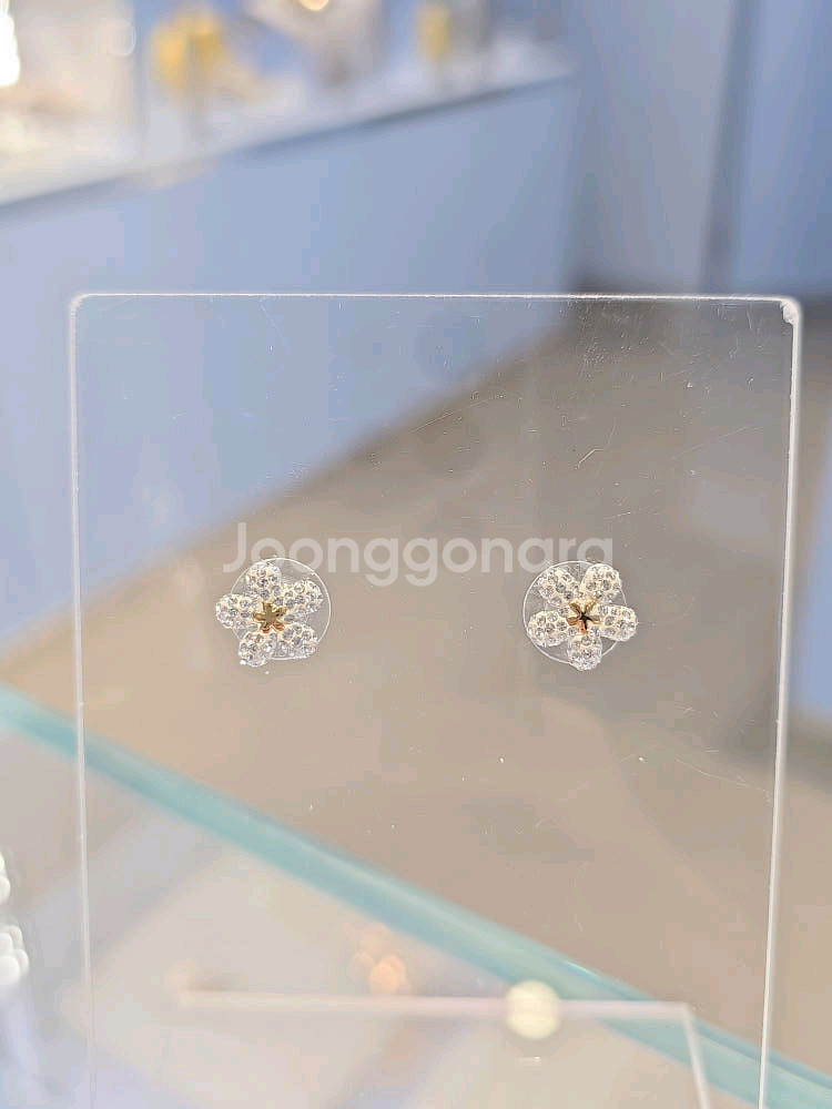 (새상품) 스와로브스키 귀걸이--2