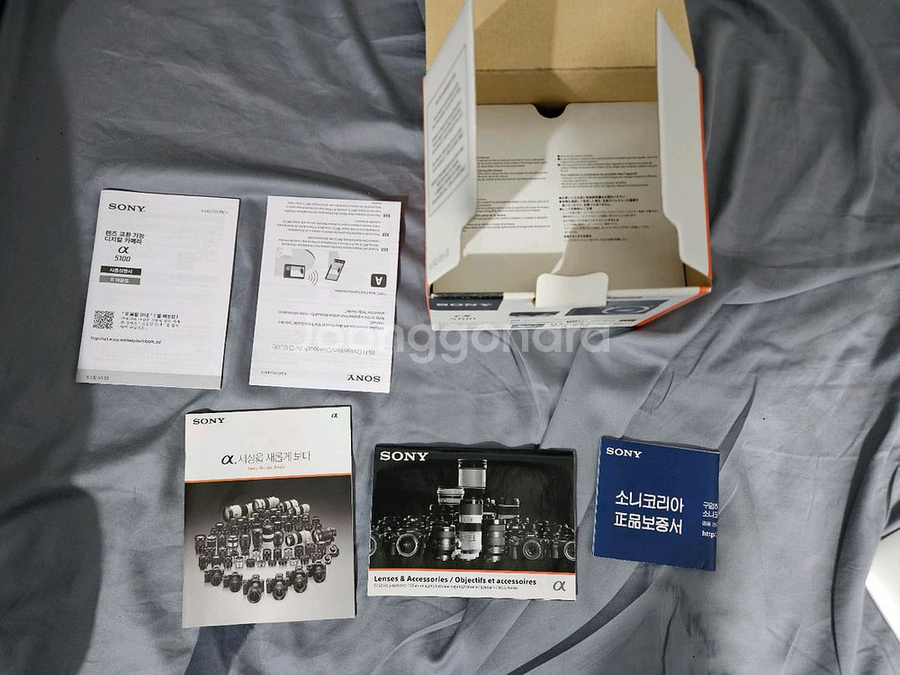 소니 A5100 미러리스 카메라--1
