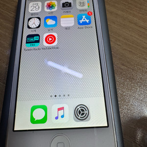 아이팟 터치 7세대구합니다 010-3291-3215.