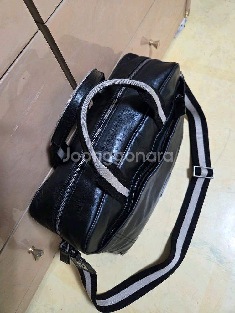 발리 정품 삼선 브리프케이스 레더--1