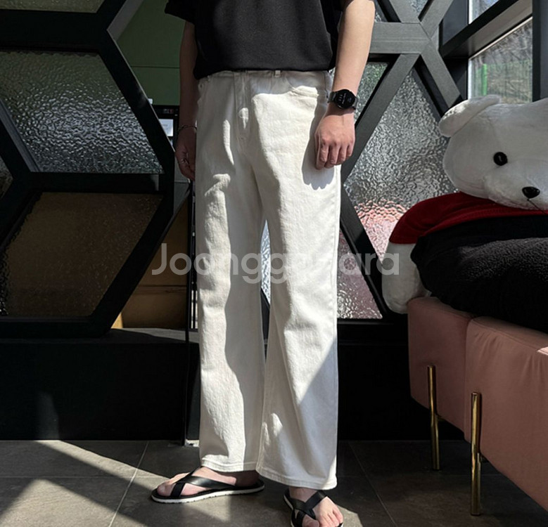 블루라인 화이트 세미와이드 데님 팬츠 청바지--4