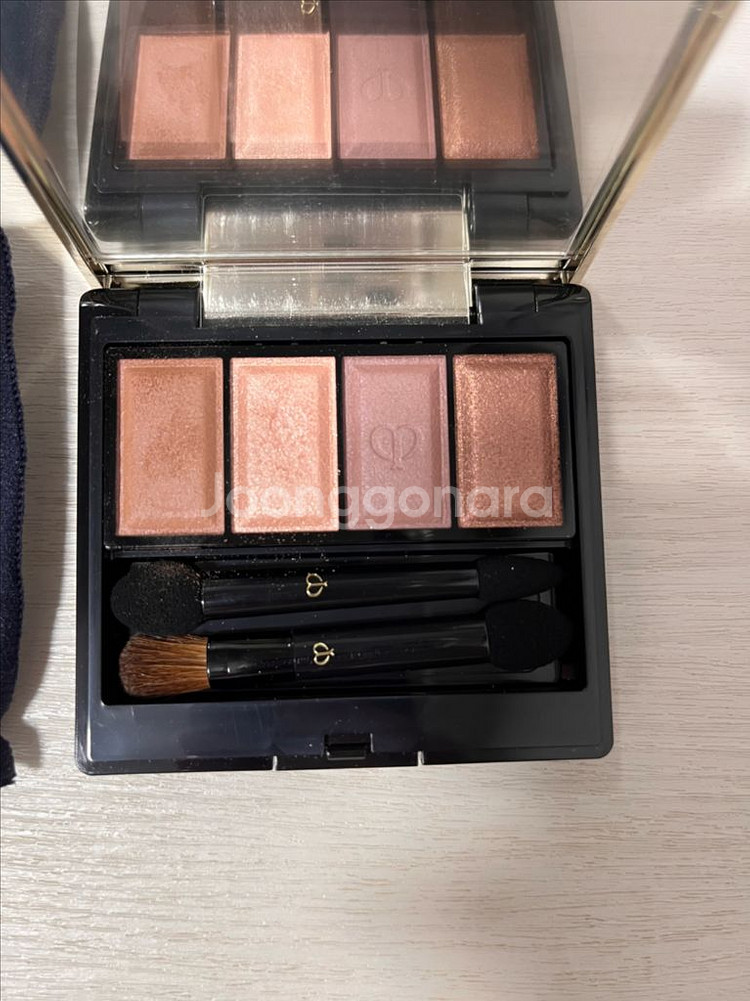 끌레드뽀 보떼_옹브르 꿀뢰르 까드리 303 베이비 유니--0