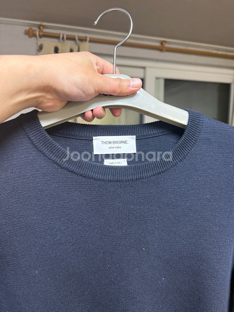 톰브라운 니트 스웨터 (사이즈4)--0