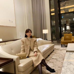 바이씨니 피넛 트위드 셋업:)