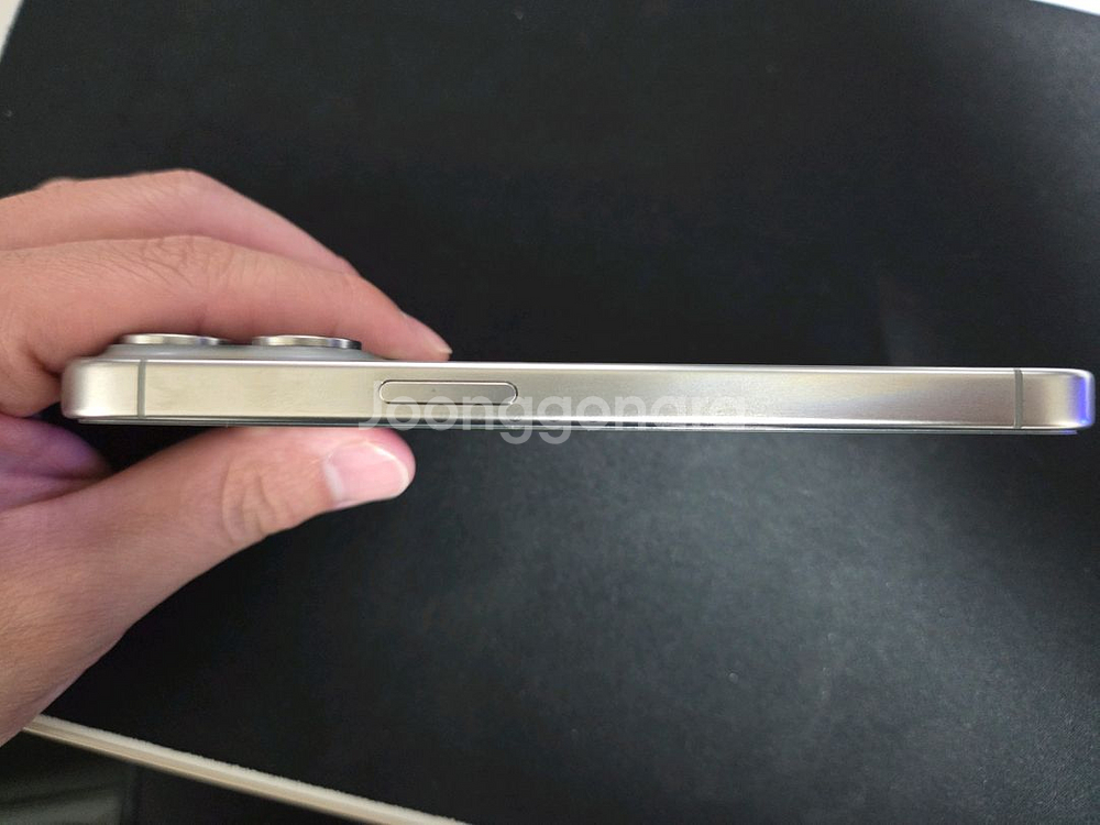 아이폰15프로 256gb--3