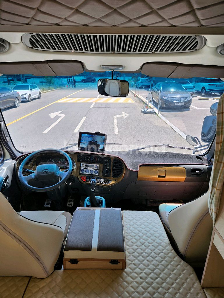 카운티 버스 캠핑카 모터홈 판매합니다--2