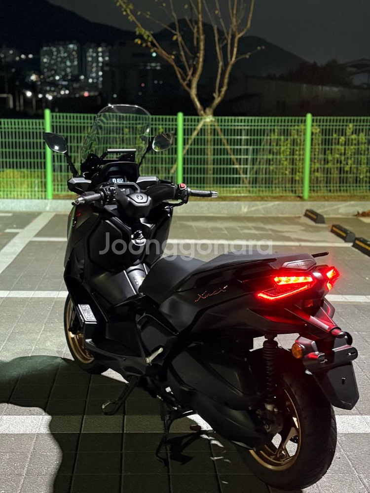 야마하 24년식 xmax300 적은키로수!--3