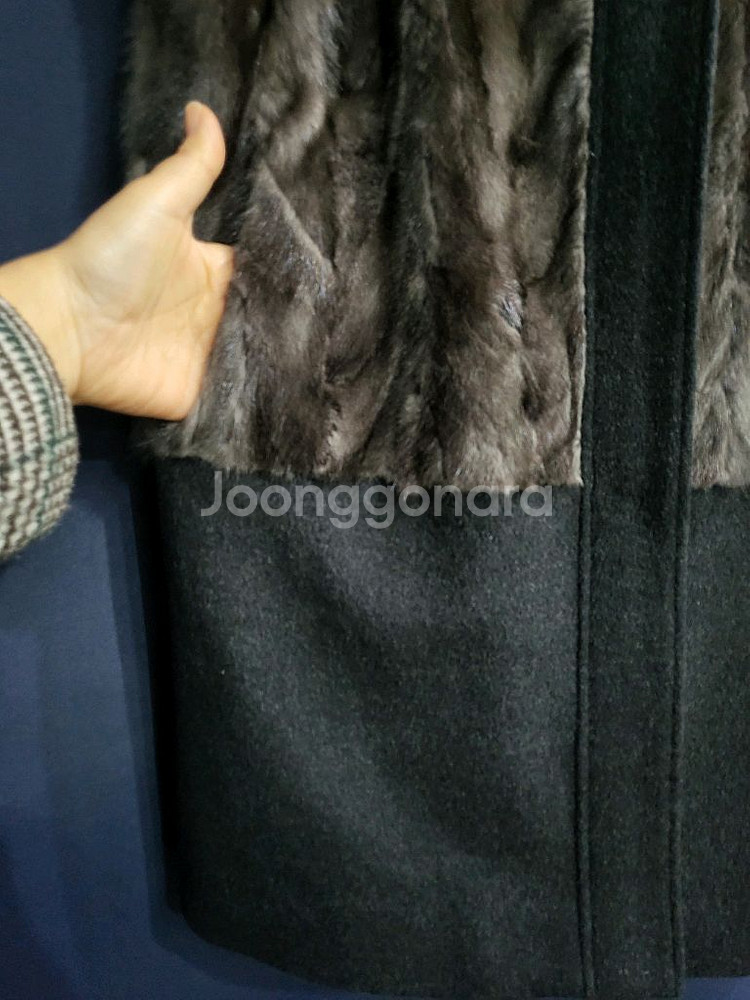 macaw 마코 천연밍크 후드베스트--3