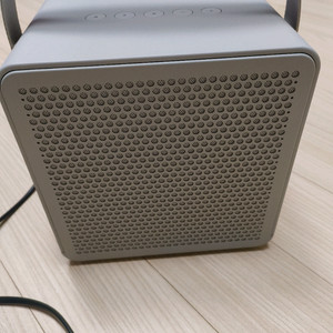 어반이어스 랄리스 블루투스 스피커 팝니다.