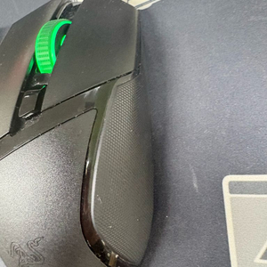 레이저 바실리스크v3 게이밍 마우스