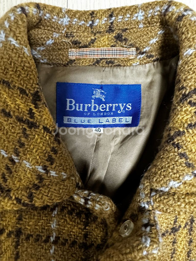 버버리체크코트--1