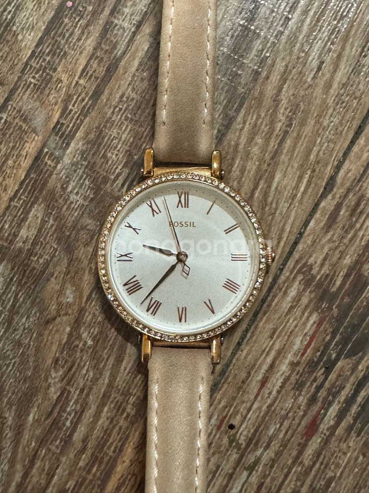 Fossil 여성 가죽 시계--1