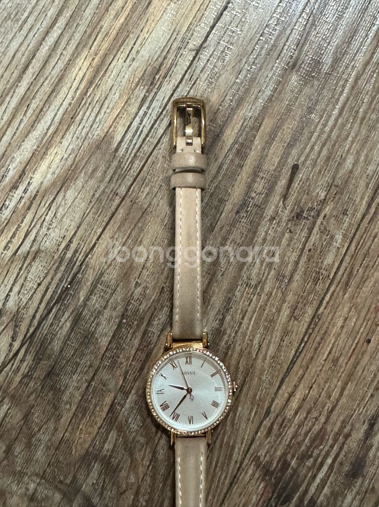 Fossil 여성 가죽 시계--3