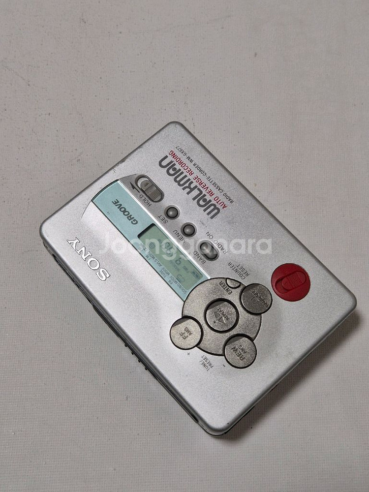 소니 워크맨 WM-GX677--2