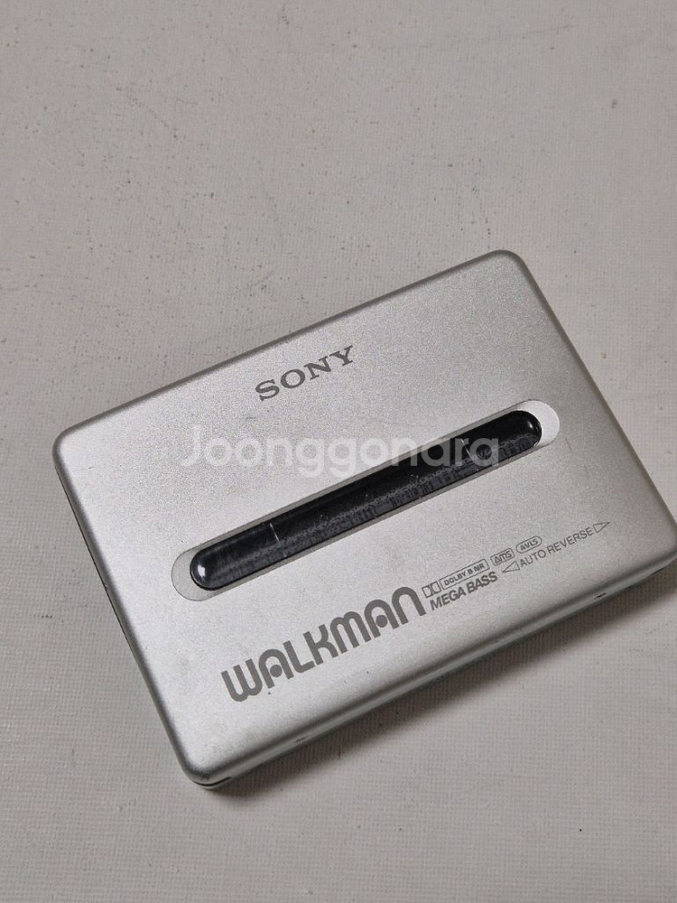 소니 워크맨 WM-GX677--4