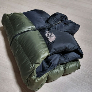 노스페이스 700 패딩 조끼(85)xs