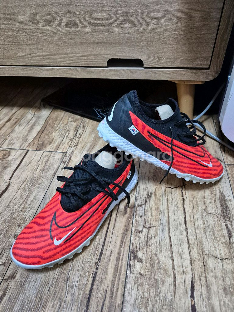 나이키 팬텀 GX1 프로 TF 풋살화--0