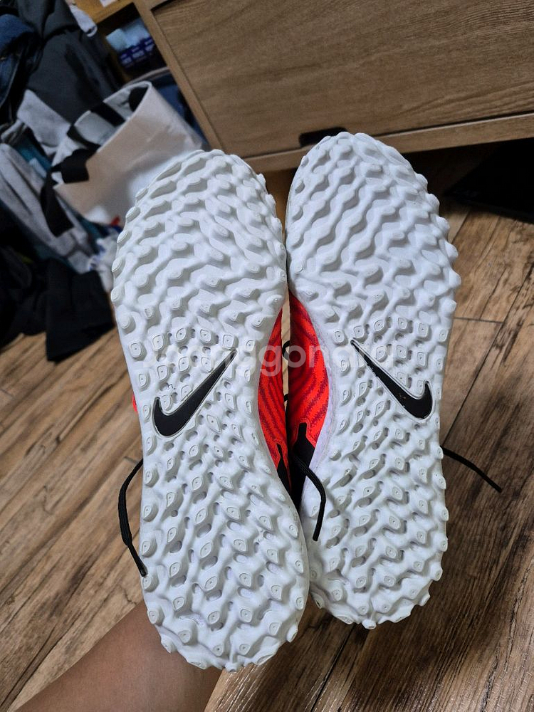 나이키 팬텀 GX1 프로 TF 풋살화--3