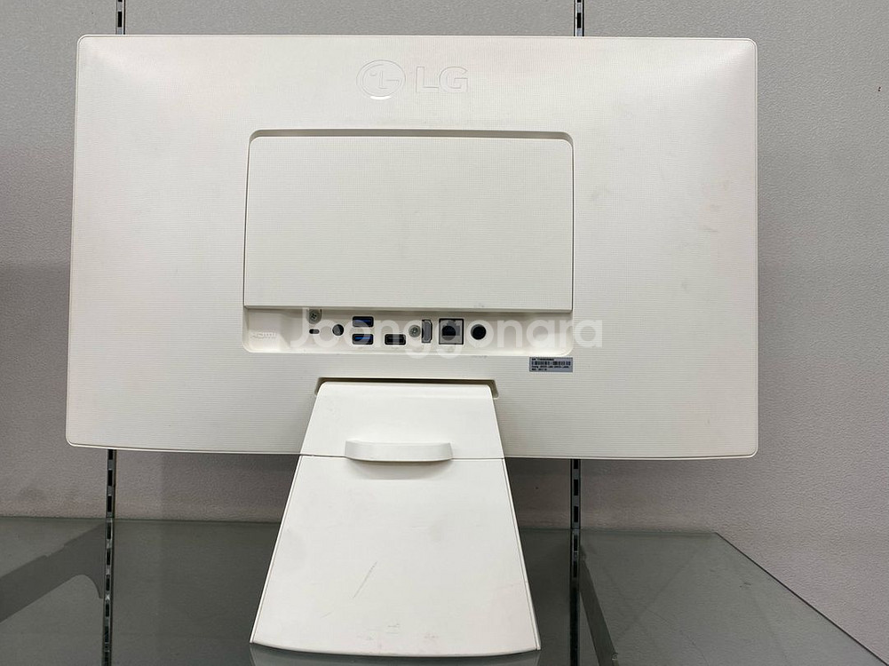 LG 올인원 PC. Windows 11. 무료배송--3