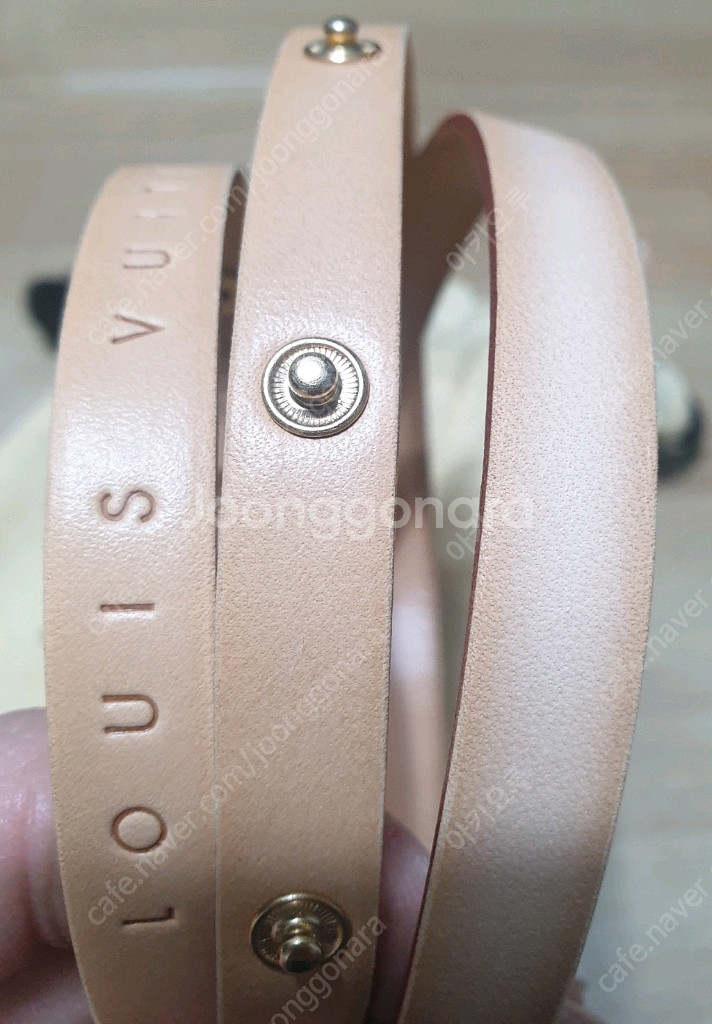 루이비통 플로렌틴 힙색 (벨트&파우치 세트) 새상품--4