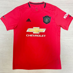 맨유 홈, 19-20, 트레블, 상하의