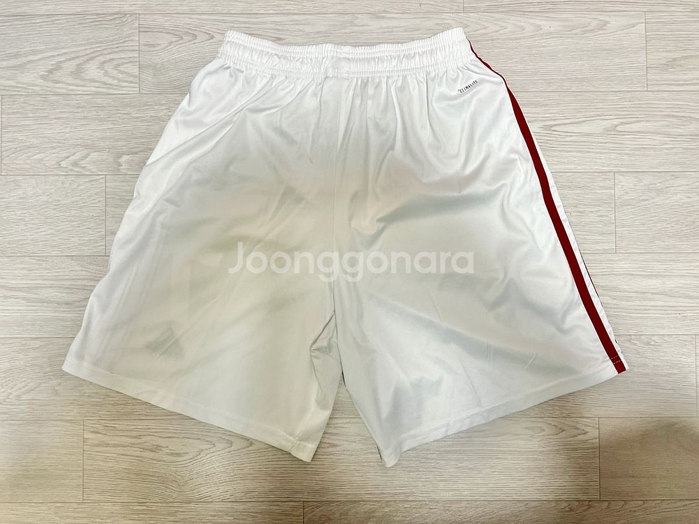 맨유 홈, 19-20, 트레블, 상하의--4