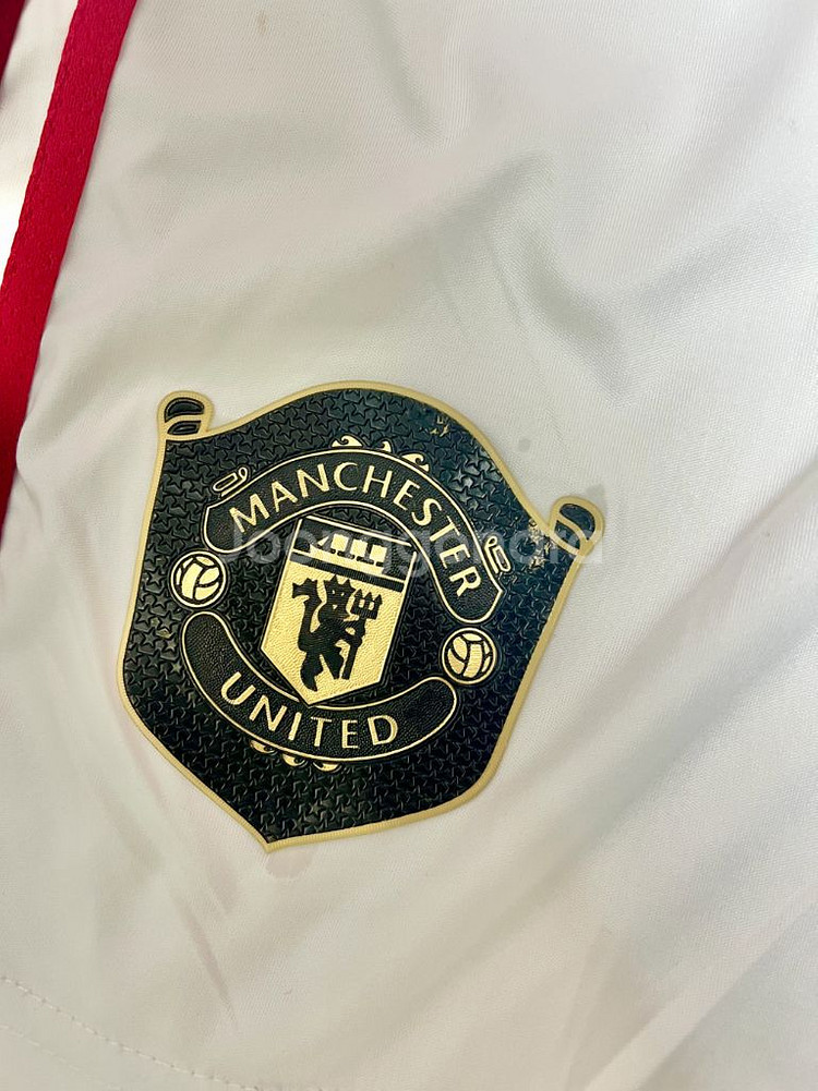 맨유 홈, 19-20, 트레블, 상하의--5