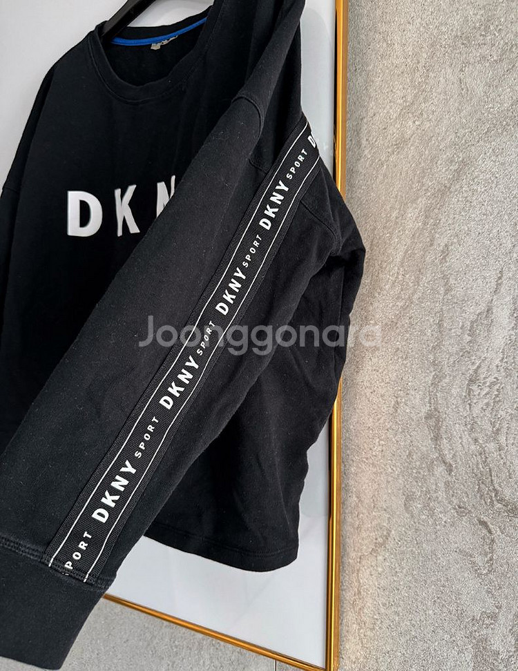 dkny 티셔츠--4