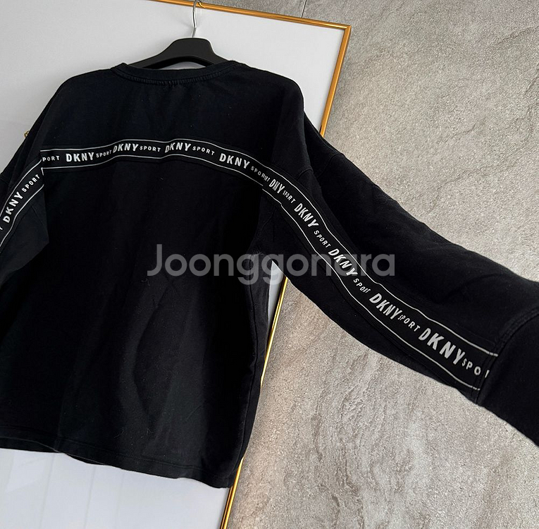 dkny 티셔츠--3
