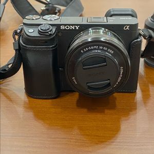 소니 a6400 + 번들렌즈 + sel35f18 35mm f1.8