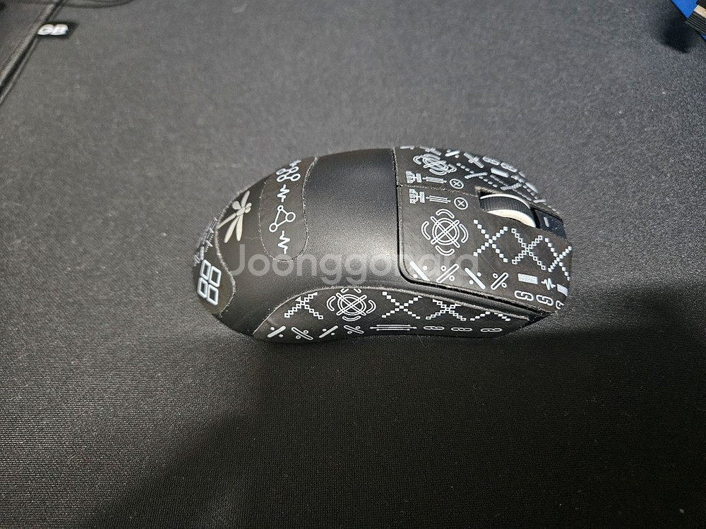 VGN F1 PRO MAX 무선 잠자리 마우스--1