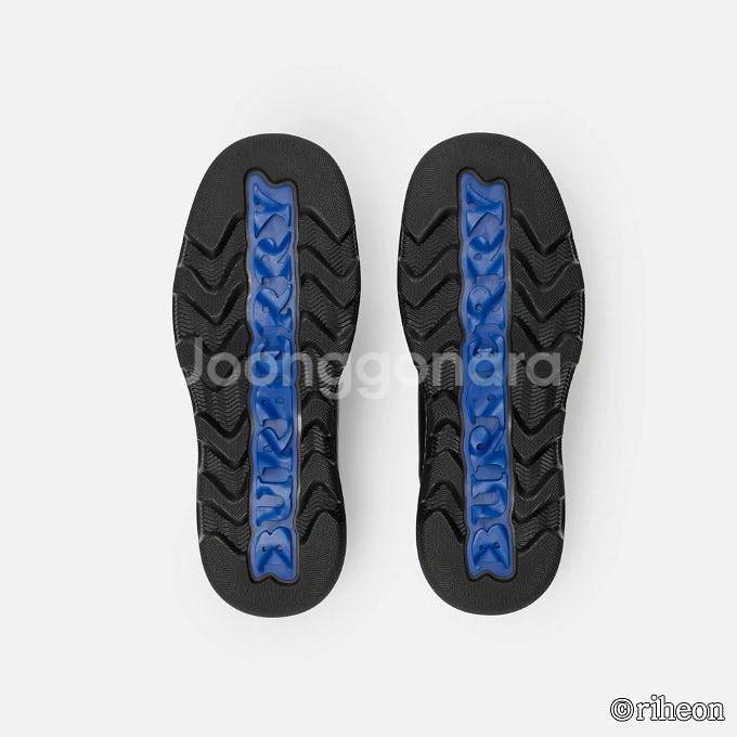 버버리 여성 첼시부츠--4